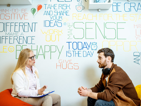 估值超50亿美元，这家美国心理健康独角兽怎么做到的？|海外商业观察