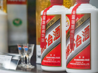 飞天茅台时隔8年涨破1499元，将给市场带来哪些影响？