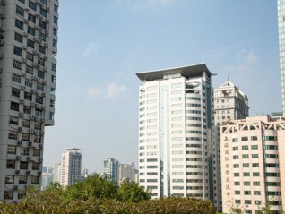 物业费降价与收缴率双重压力下，多家民营物企2025财年扭亏