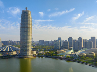 北方人口增量第一城还在继续“抢人”