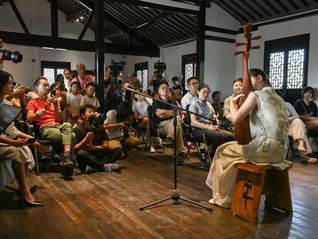 上海拿什么吸引优质内容创作？好故事与一座城，是“双向奔赴”，也在“互相托举”