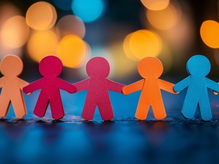 界面快评｜“流浪乞讨人员”表述修改背后，是社会救助的文明升级